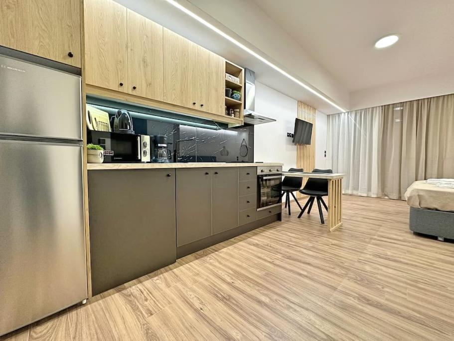 Oasis Luxury Apartments Erétria Esterno foto