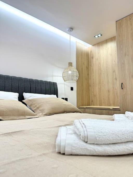 Oasis Luxury Apartments Erétria Esterno foto