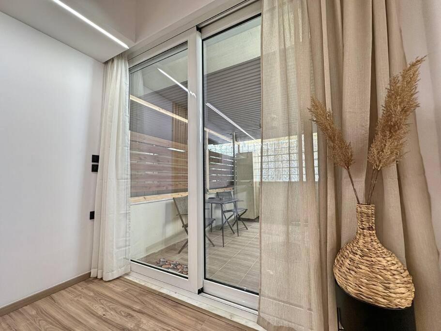 Oasis Luxury Apartments Erétria Esterno foto