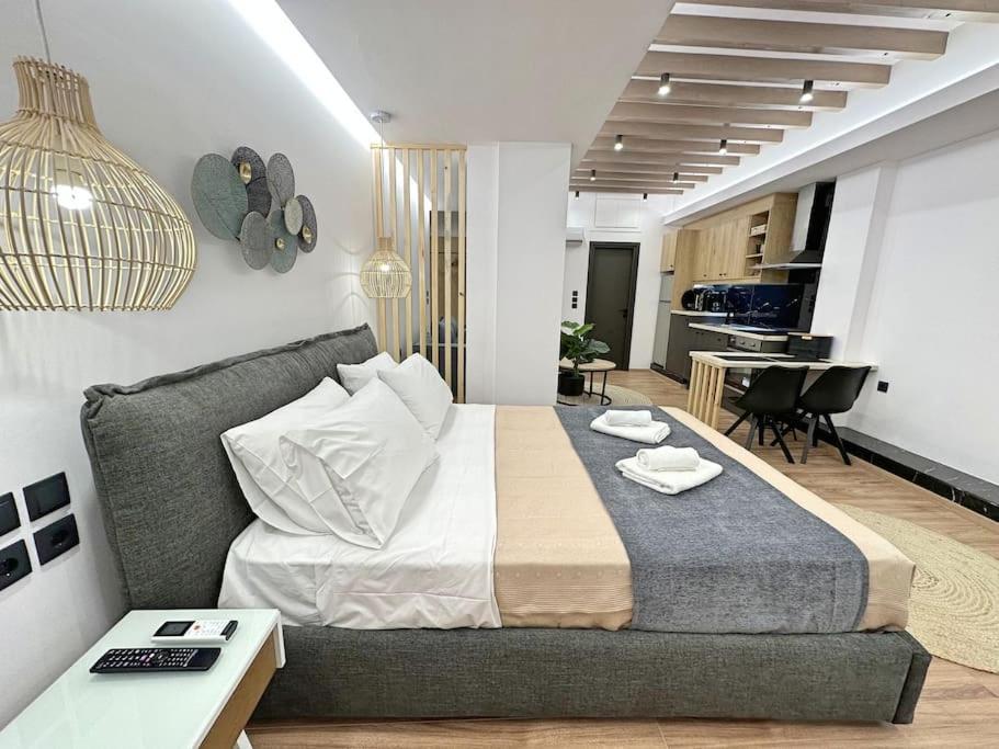 Oasis Luxury Apartments Erétria Esterno foto